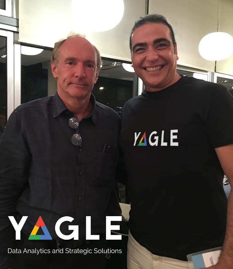 Gustavo Bar&oacute;n with Tim Berners-Lee, inventor of the World Wide Web.